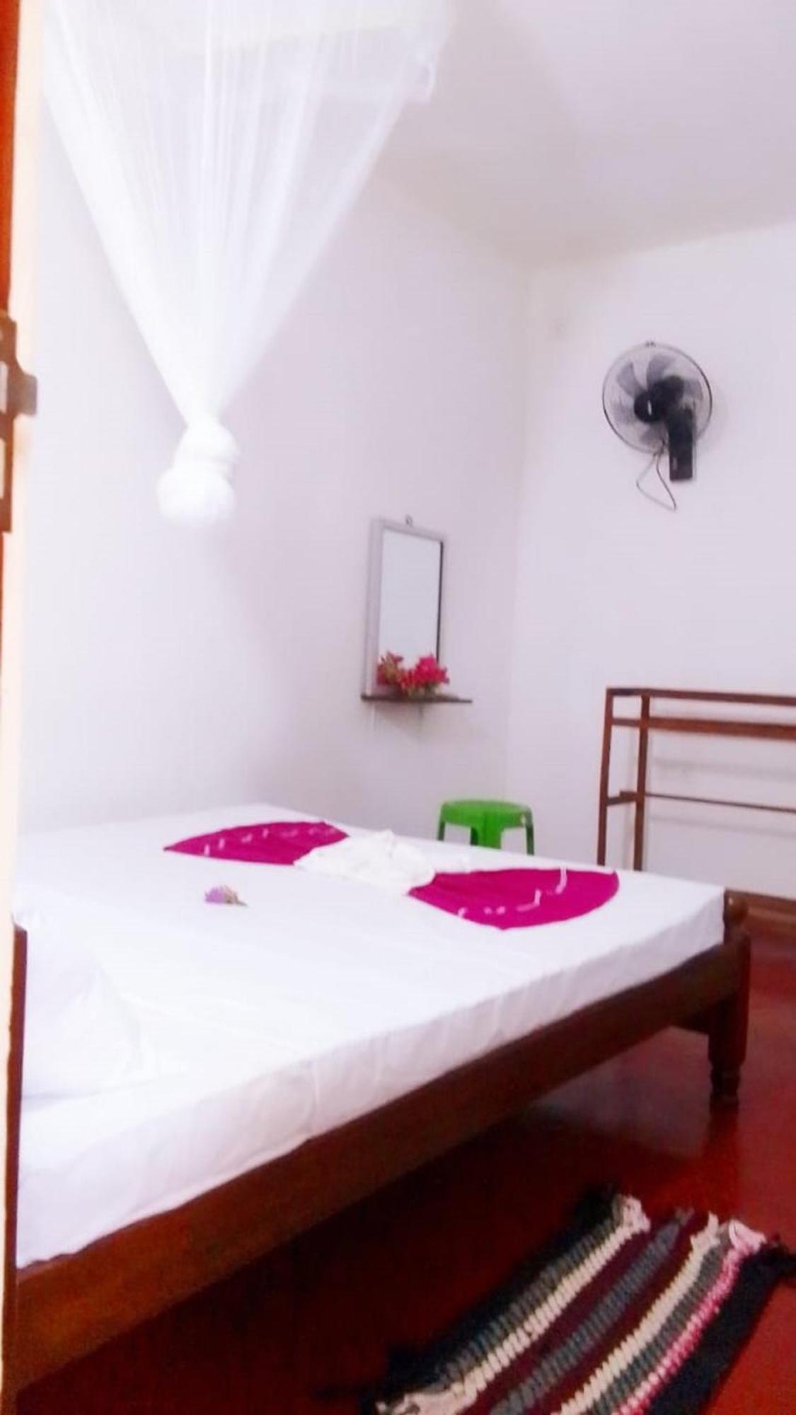 Winstar Homestay Szigirija Kültér fotó